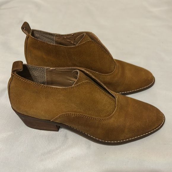Lucky Brand Fimberly Brown Suede Leather Ankle Boots - Picture 3 of 5